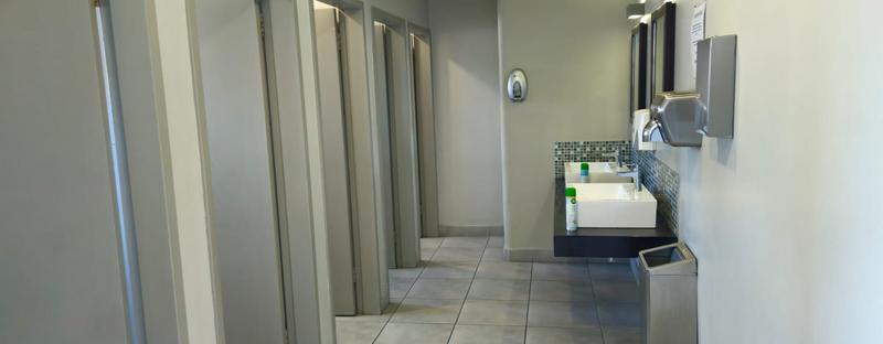 To Let commercial Property for Rent in Maitland Western Cape